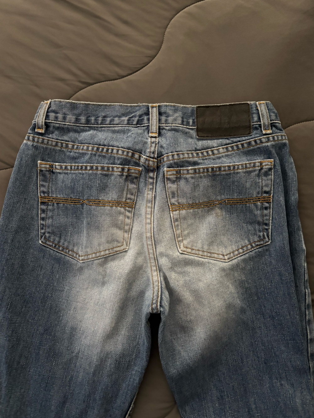Express Women's Boot Cut Jeans - Light Blue Wash - Picture 3 of 3